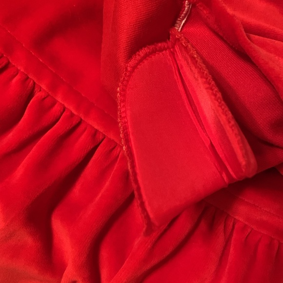 Trifles NWT Holiday Red Velvet Popover Dress, Unstructured Fit, Scoop neckline - Picture 7 of 7